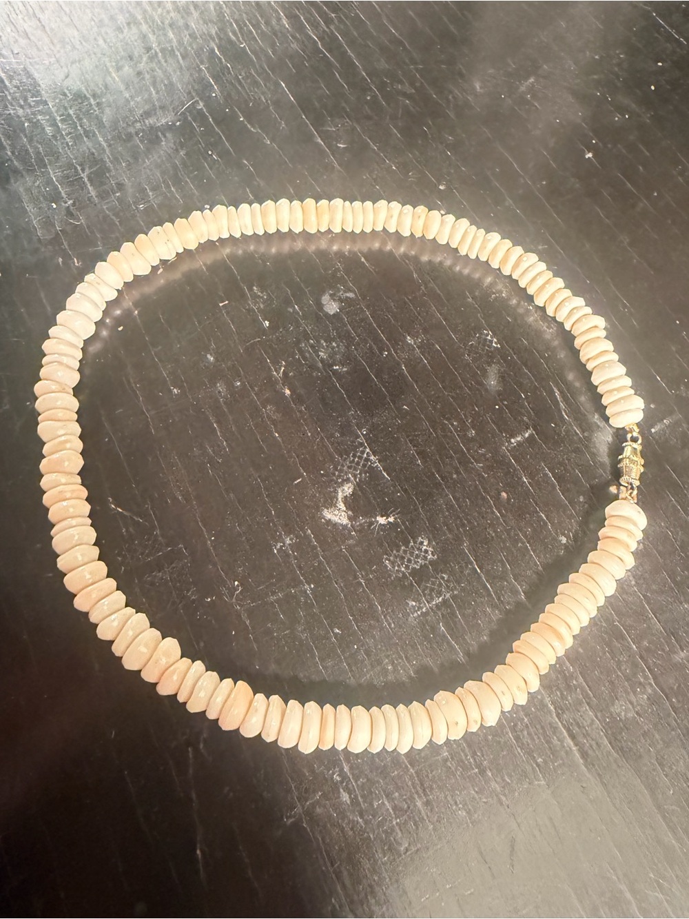 Vintage Puka Shell Beaded Hawaiian Choker Necklace 16 inch